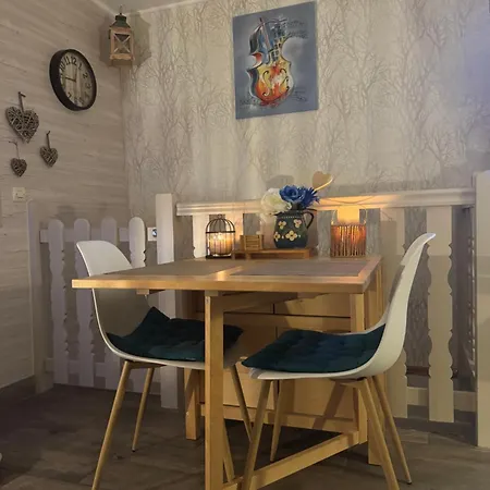 De Charme 3 Pieces *